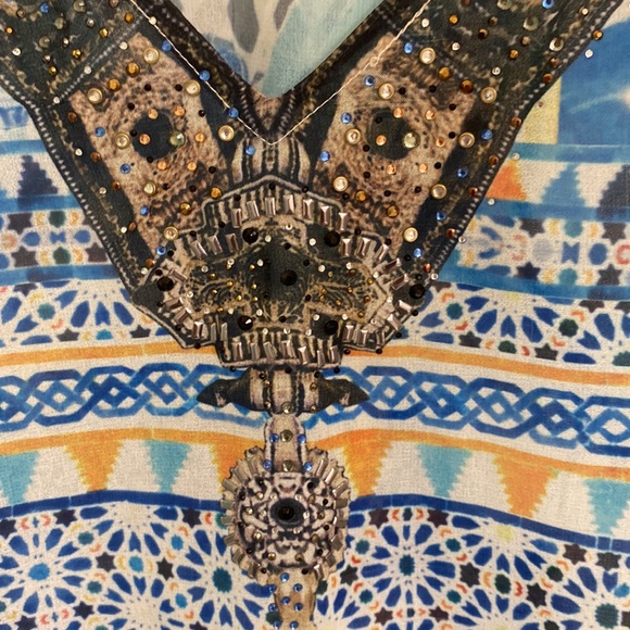 Clarity Designed in Australia with Copyright Size large - Picture 6 of 8